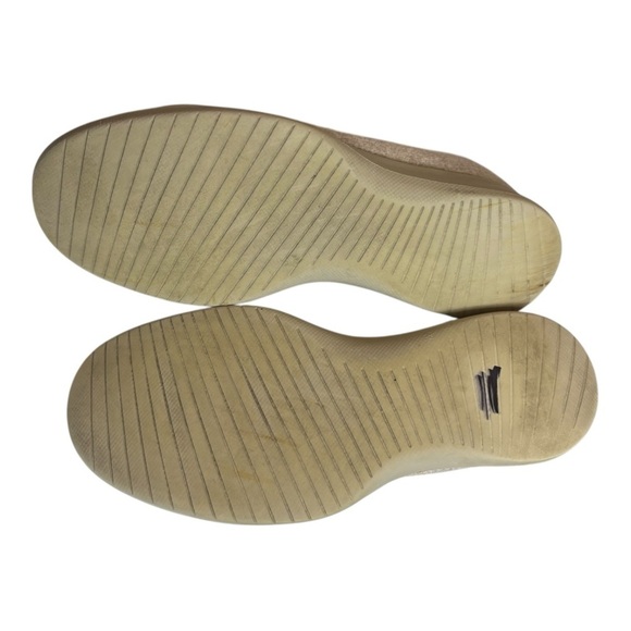 Allbirds Wool Runners Size 9 Women’s Beige Wool Running Shoes Low Top Lace Up - Picture 8 of 15